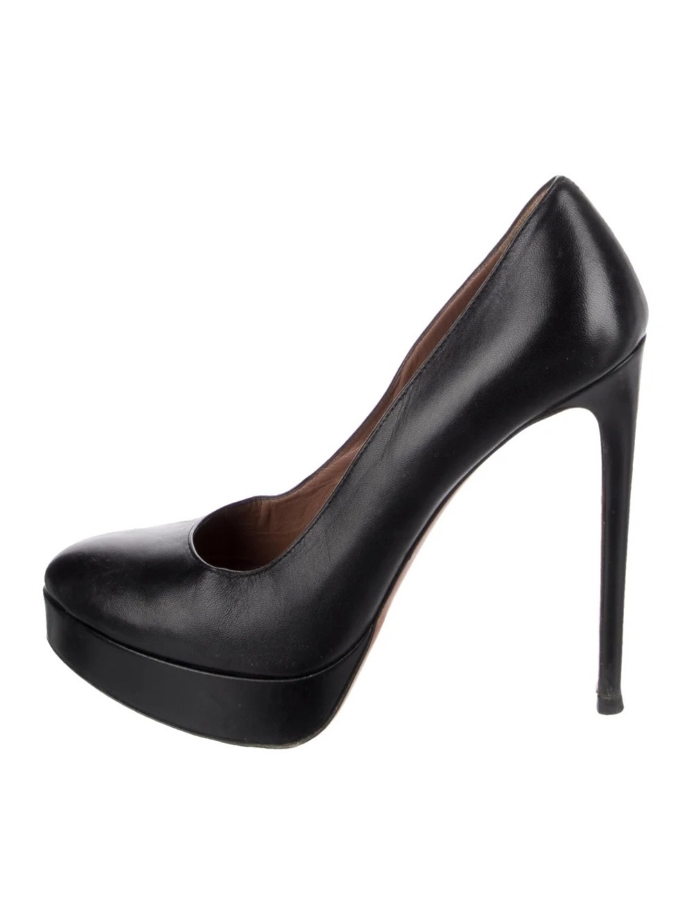Alaia Pumps